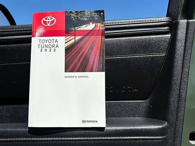 Toyota Tundra  2022