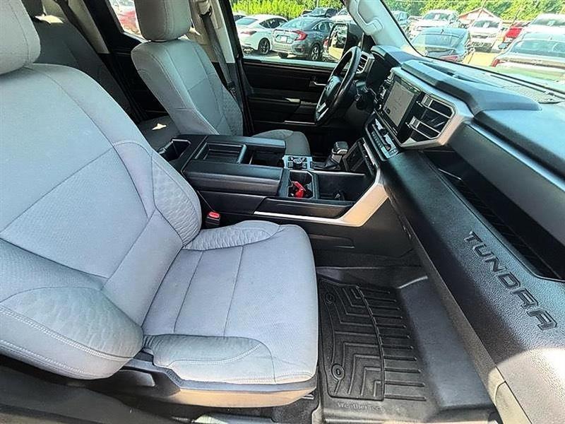 Toyota Tundra  2022