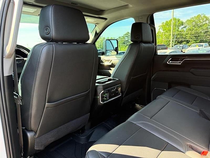 Chevrolet Silverado 2500HD  2024
