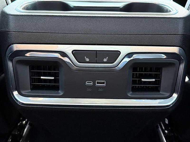 Chevrolet Silverado 2500HD  2024