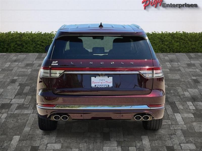 Lincoln Aviator  2020