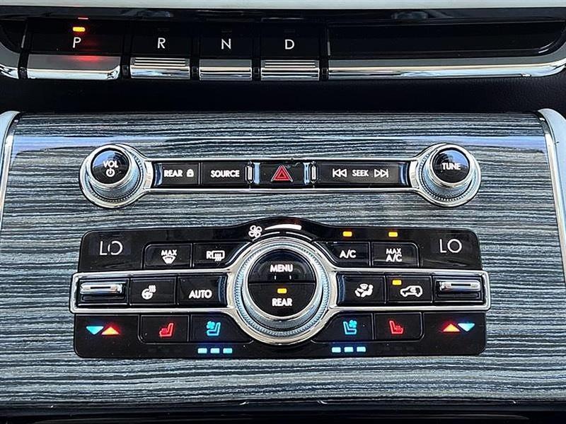 Lincoln Aviator  2020