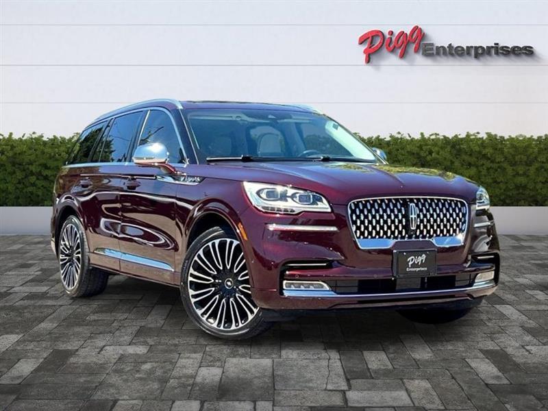 Lincoln Aviator  2020