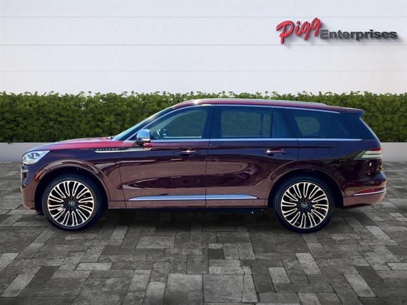 Lincoln Aviator  2020