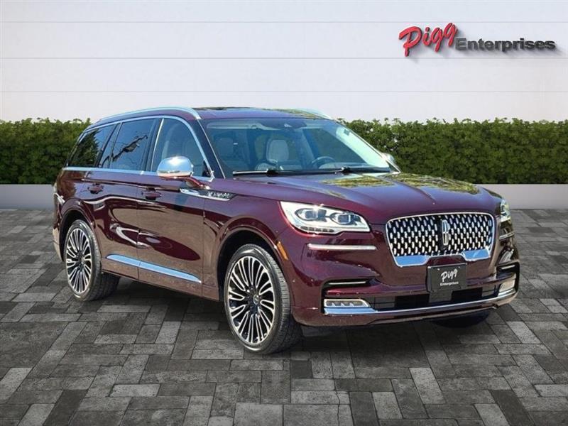 Lincoln Aviator  2020