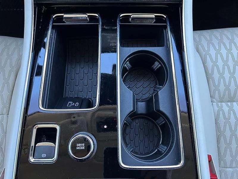Lincoln Aviator  2020