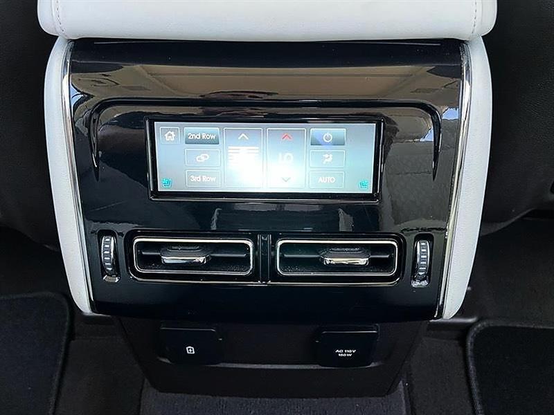 Lincoln Aviator  2020