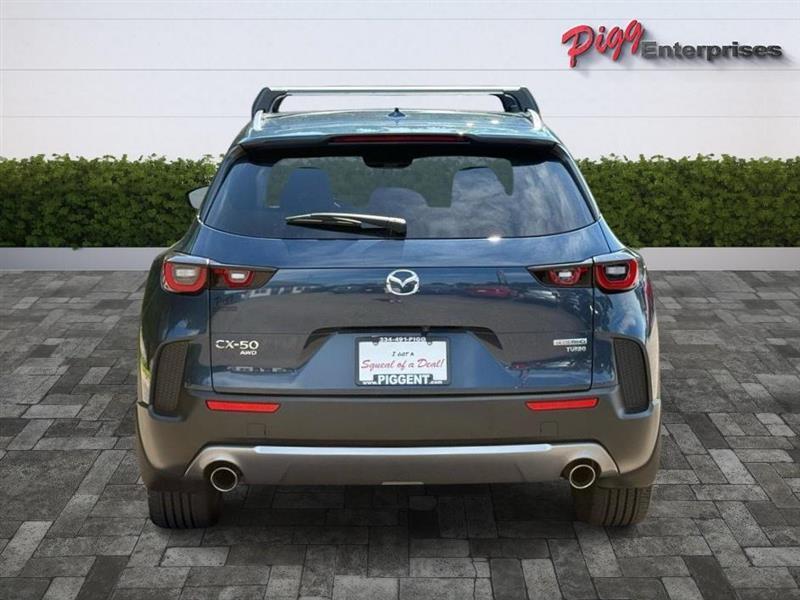 Mazda CX-50  2025