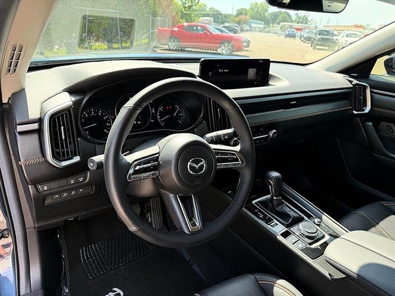Mazda CX-50  2025