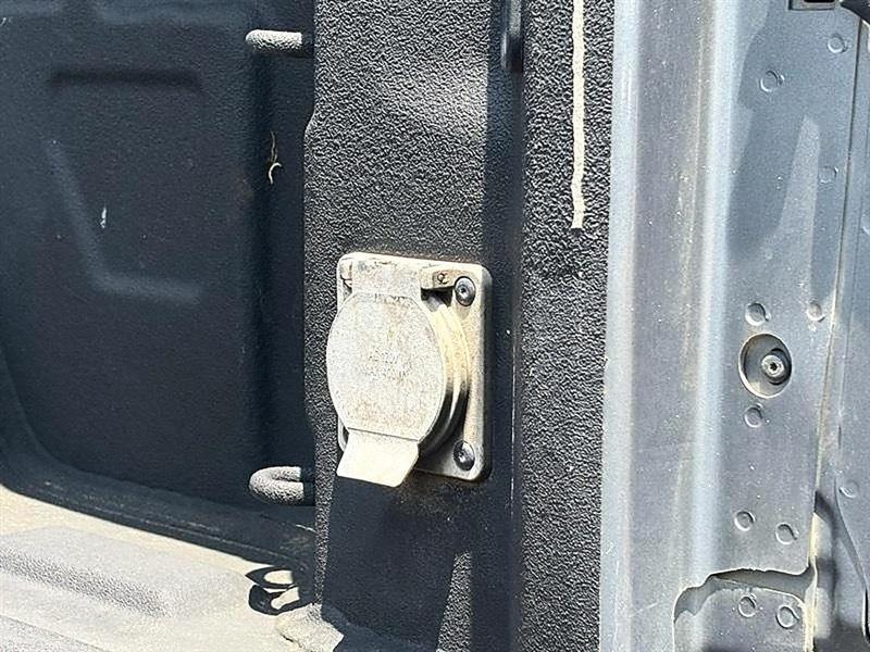 Chevrolet Silverado 1500  2021
