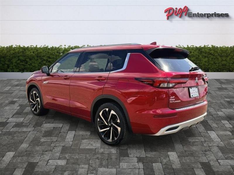 Mitsubishi Outlander PHEV  2023
