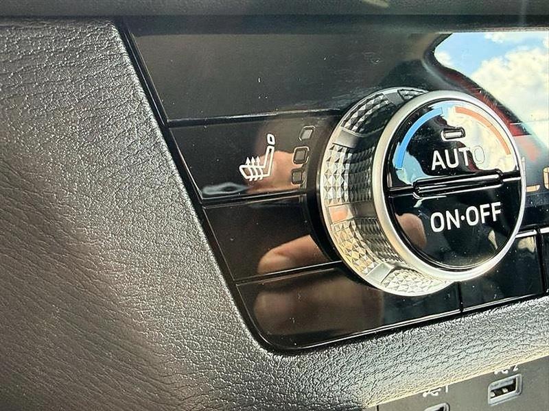 Mitsubishi Outlander PHEV  2023