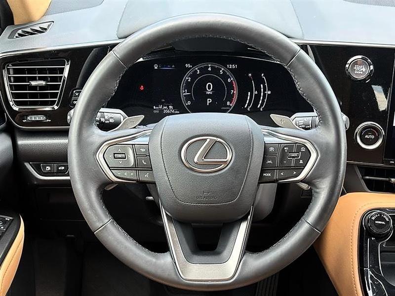 Lexus NX  2024