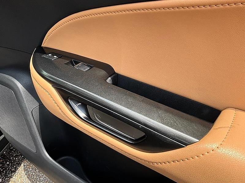 Lexus NX  2024
