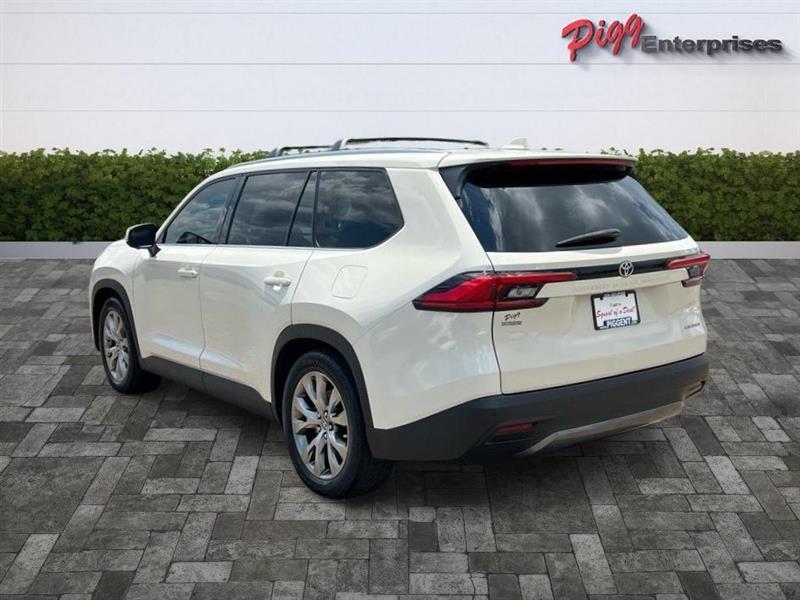Toyota Grand Highlander  2024