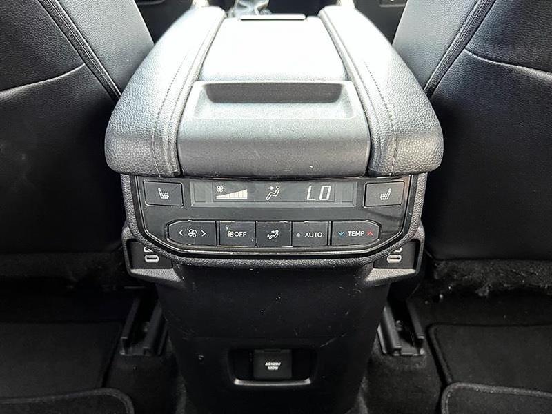 Toyota Grand Highlander  2024