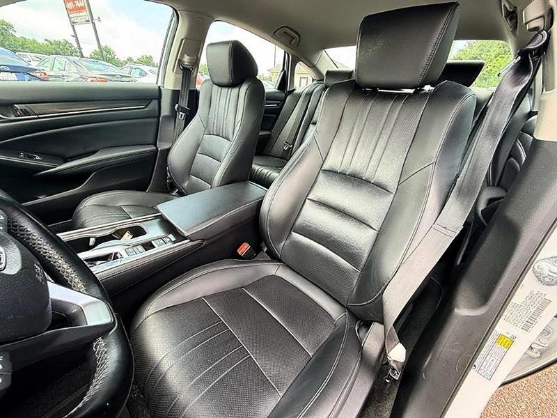 Honda Accord Sedan  2022