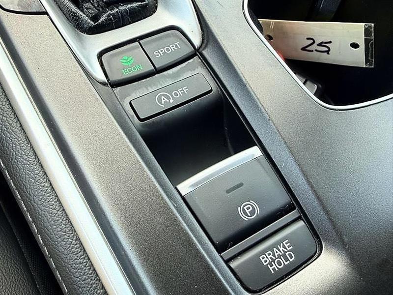 Honda Accord Sedan  2022