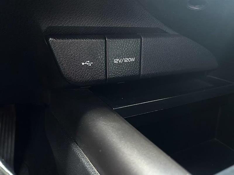 Toyota Camry  2024