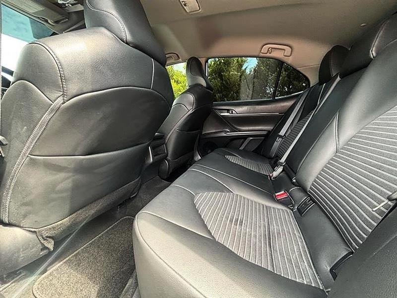 Toyota Camry  2024