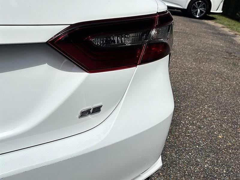 Toyota Camry  2024
