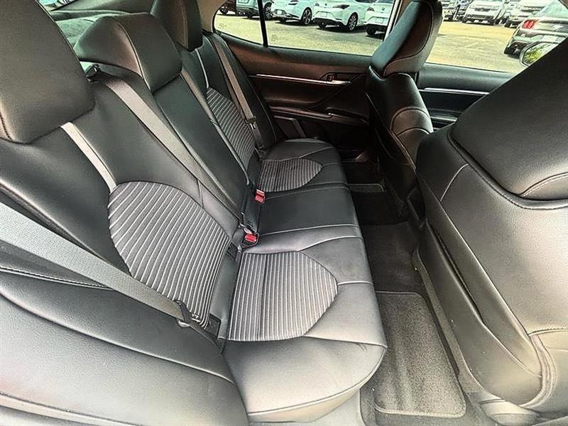 Toyota Camry  2024
