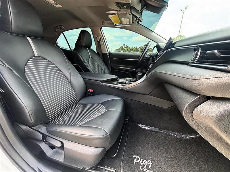 Toyota Camry  2024