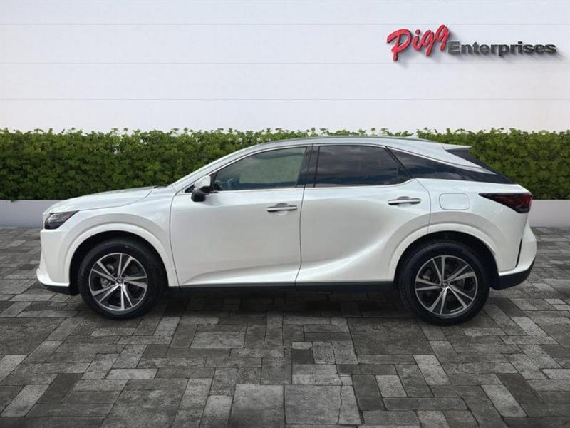 Lexus RX  2025