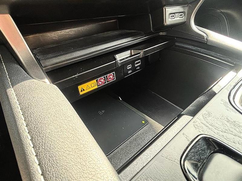 Lexus RX  2025