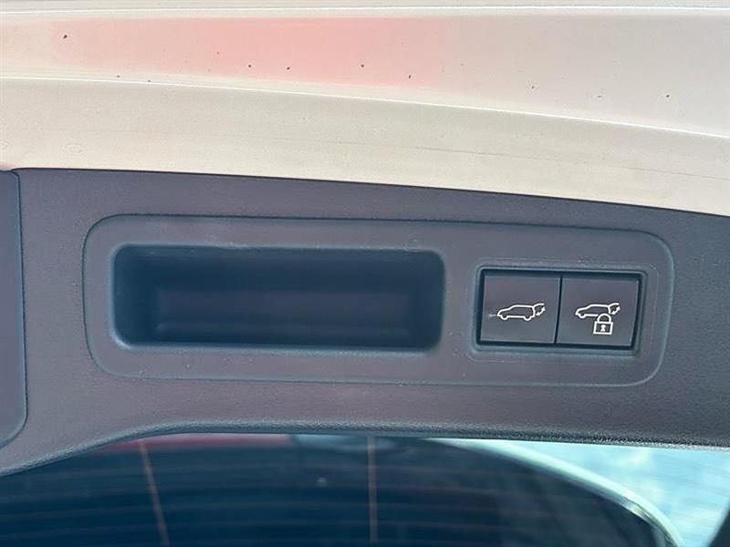 Lexus RX  2025