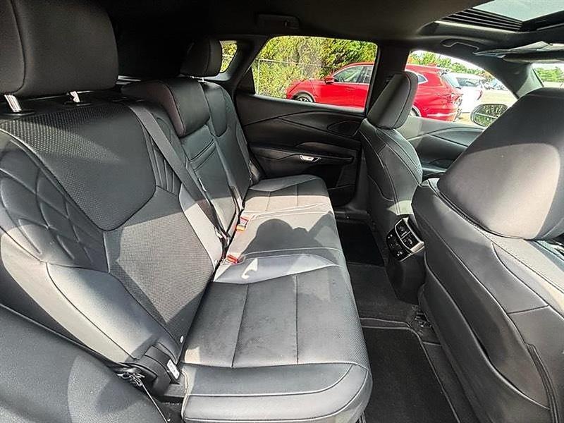 Lexus RX  2025