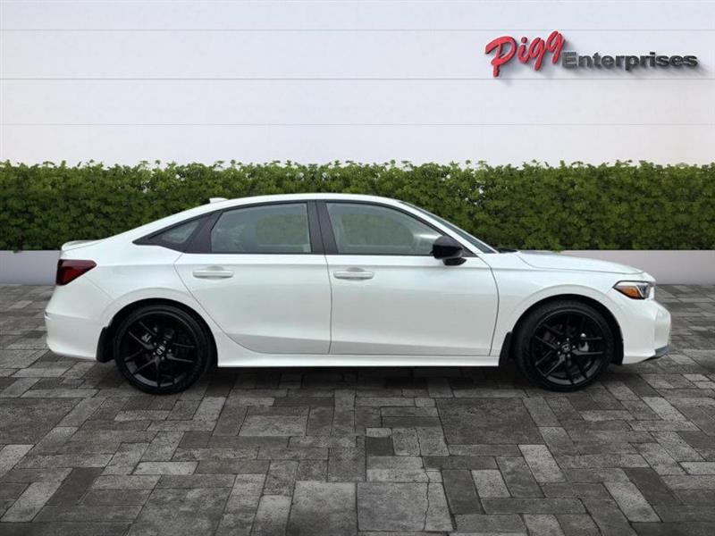Honda Civic Sedan Hybrid  2025
