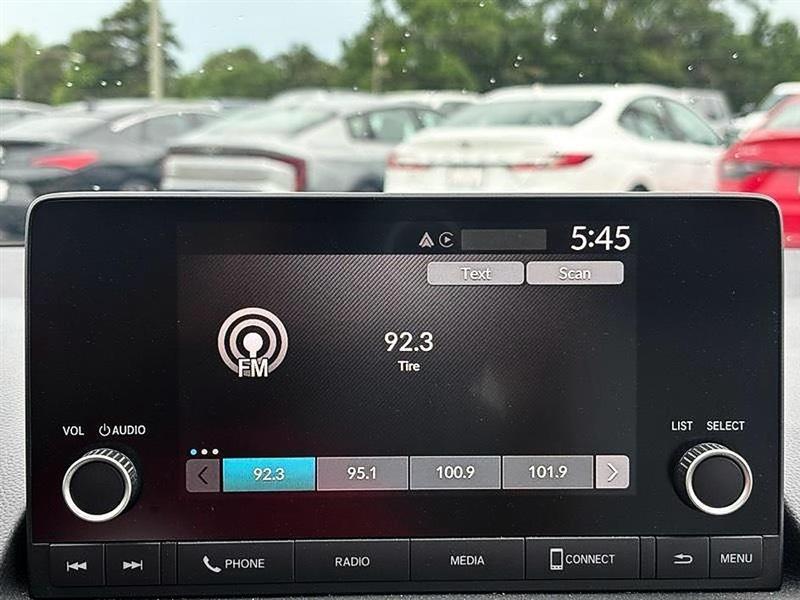 Honda Civic Sedan Hybrid  2025