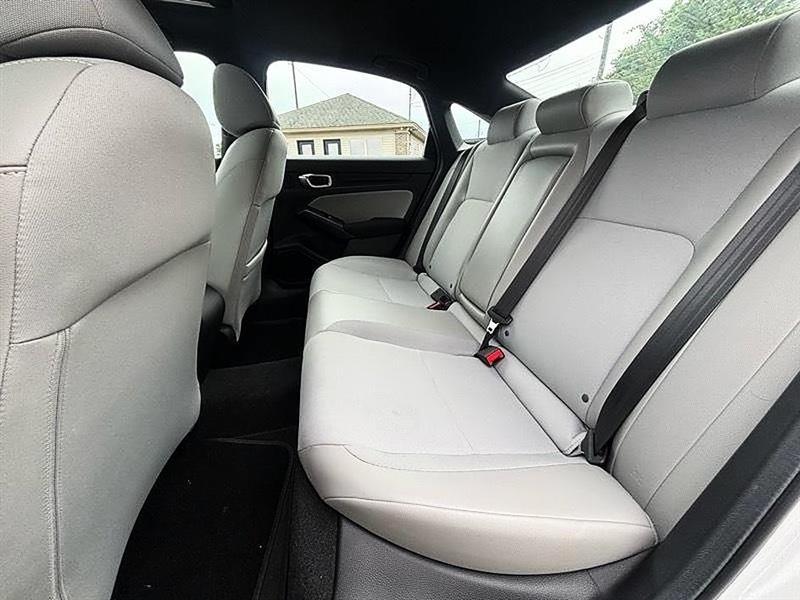 Honda Civic Sedan Hybrid  2025