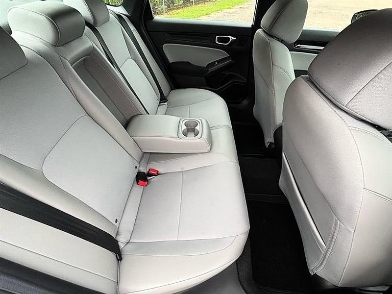 Honda Civic Sedan Hybrid  2025