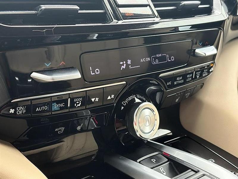 Acura MDX  2023