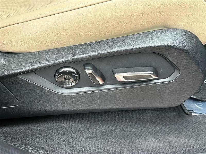 Acura MDX  2023