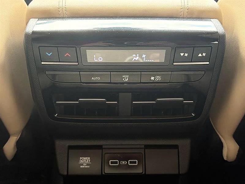 Acura MDX  2023