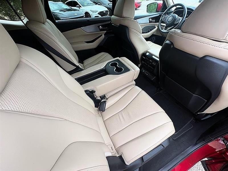 Acura MDX  2023