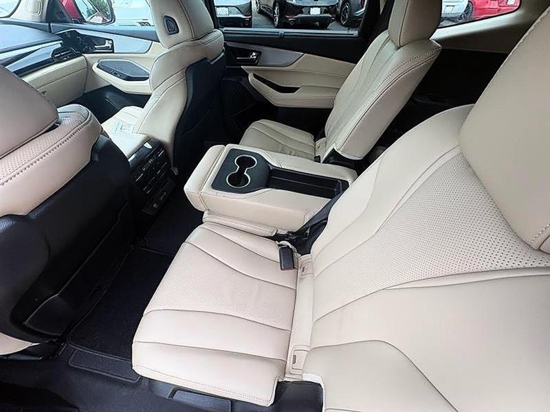 Acura MDX  2023