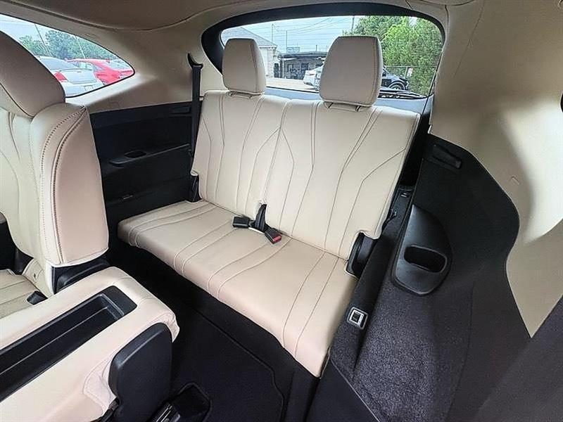 Acura MDX  2023