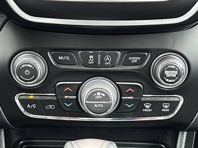 Jeep Cherokee  2022