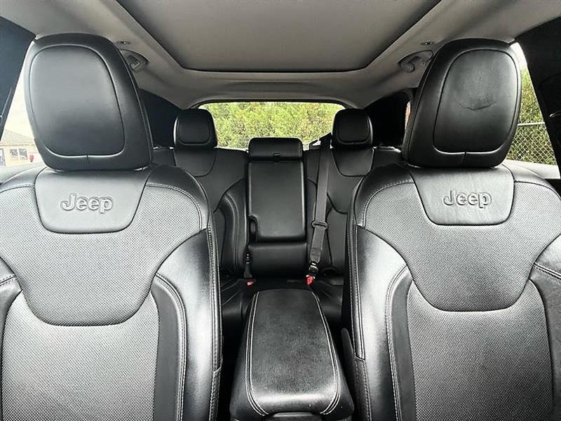 Jeep Cherokee  2022