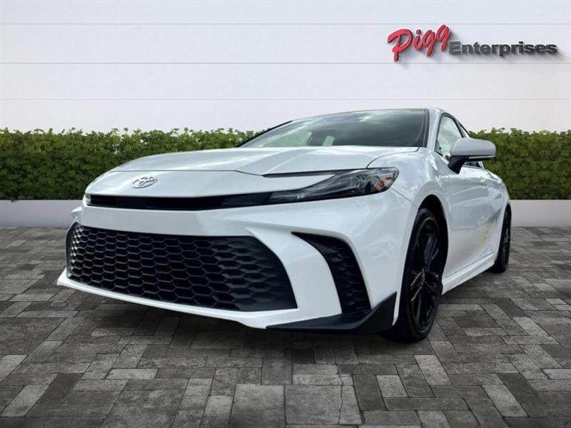 Toyota Camry  2025