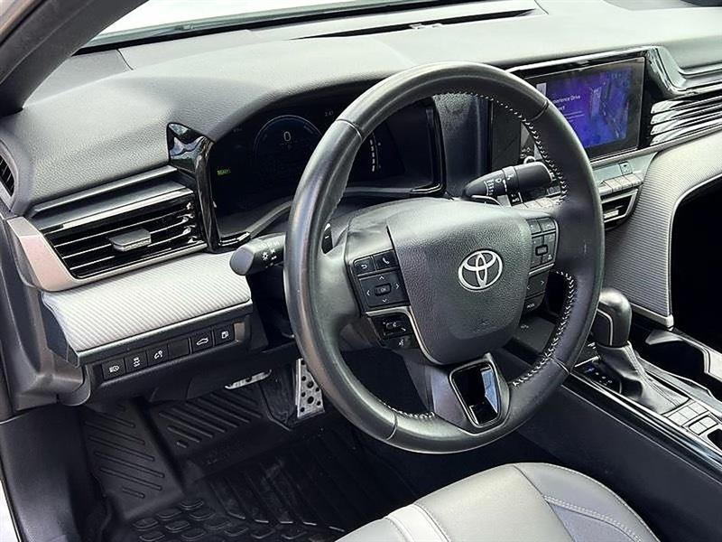 Toyota Camry  2025