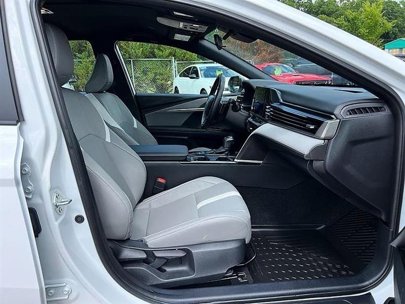 Toyota Camry  2025