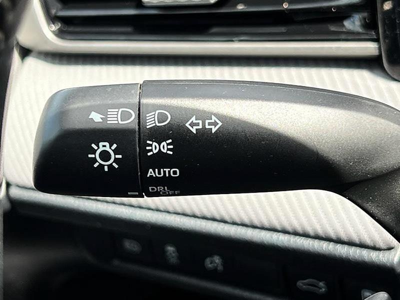 Toyota Camry  2025