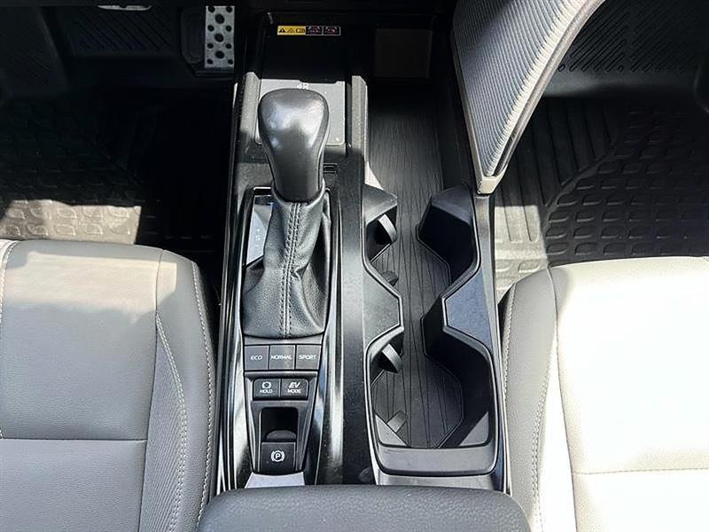 Toyota Camry  2025