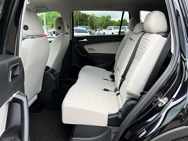 Volkswagen Tiguan  2023