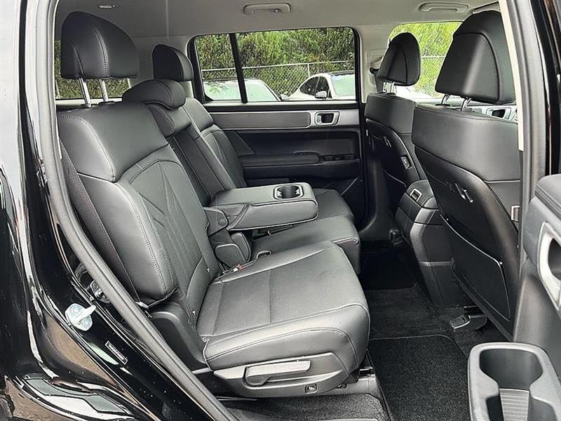 Hyundai Santa Fe  2026
